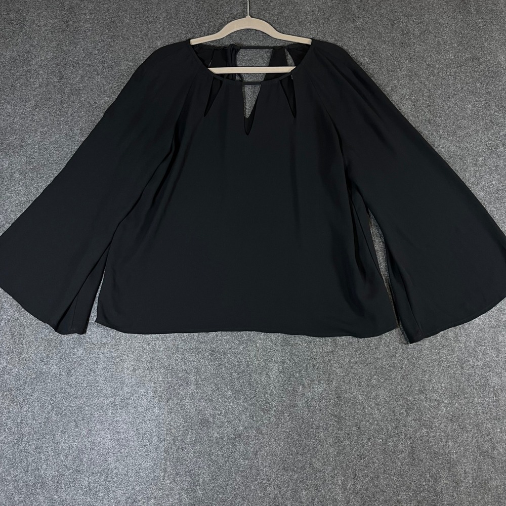 41 Hawthorn Black Cutout Neck Bell Sleeve Tassel Tie Back Blouse Medium